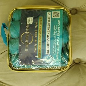 SleepStyler heat free curlers